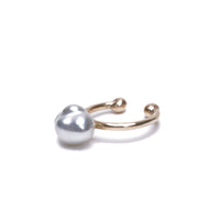 keshi pearl earcuff