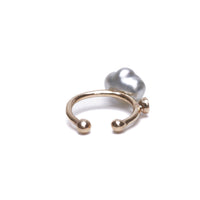 keshi pearl earcuff