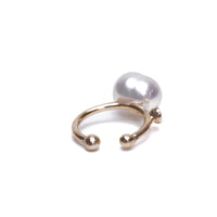 Pearl Earcuff