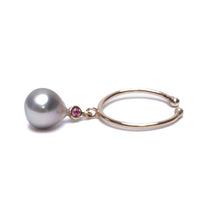 Keshi Pearl Earcuff swing