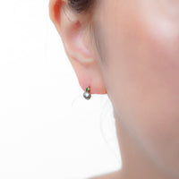 keshi pearl pierce WH×EM (single)