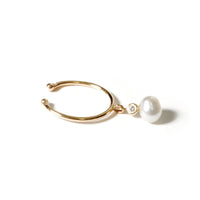 Keshi Pearl Earcuff swing / d×WH