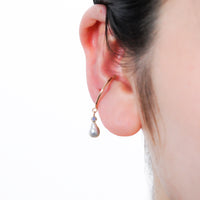 Keshi Pearl Earcuff swing