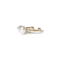 Keshi Pearl Earcuff / d×WH