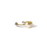 Keshi Pearl Earcuff / e×GD