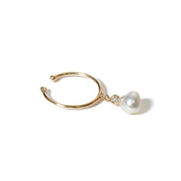 Keshi Pearl Earcuff swing / d×WH