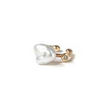 Keshi Pearl Ear Cuff / S