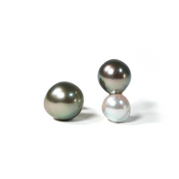 docking Pierced Earring / Pair / 002