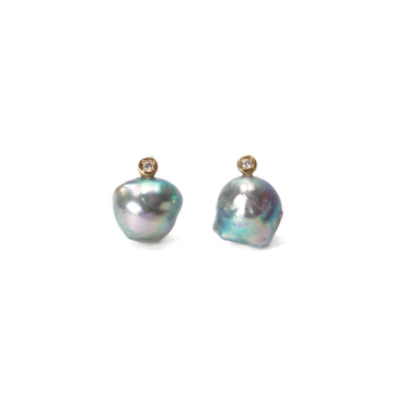 baroque pearl pierce (pair)