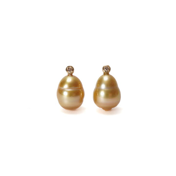 baroque pearl pierce (pair)