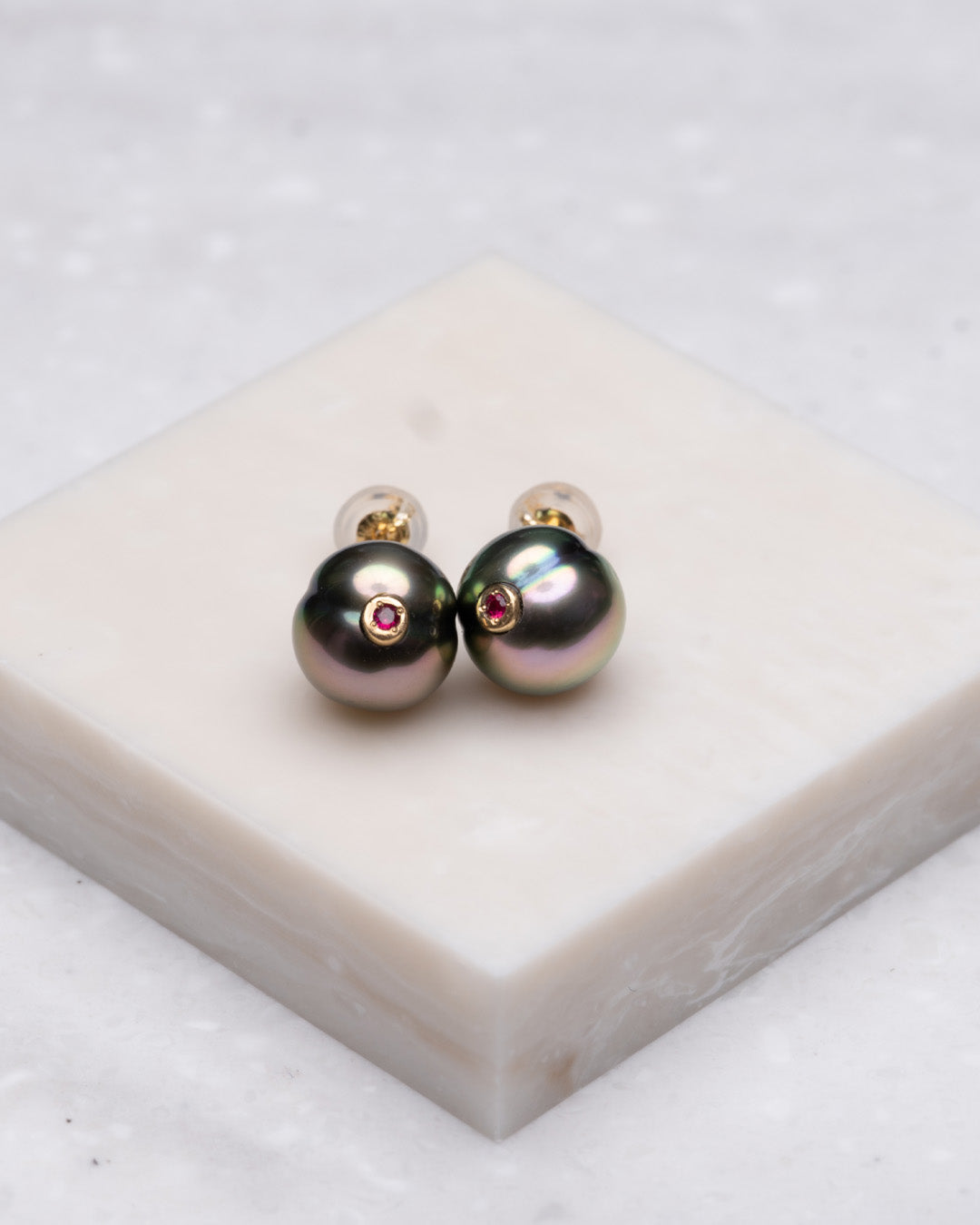 in gem pair pierce - MN-pin005 -