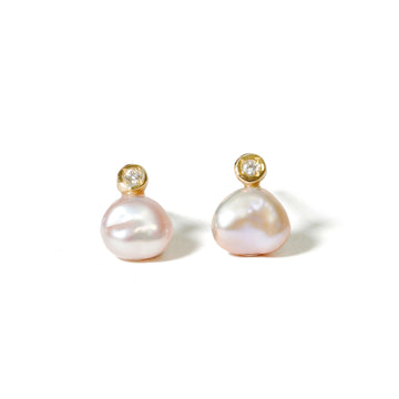 Fresh Water Keshi Pearl Pierced Earring