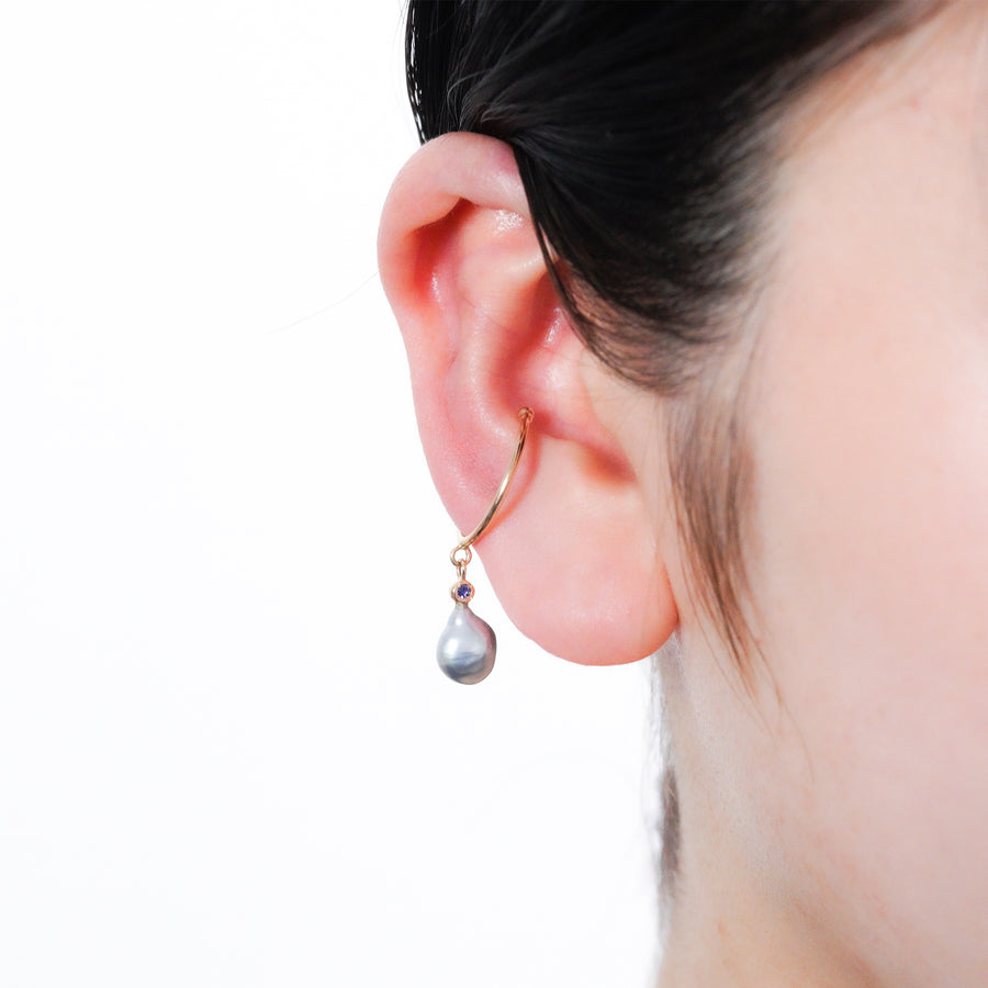 Keshi Pearl Earcuff swing