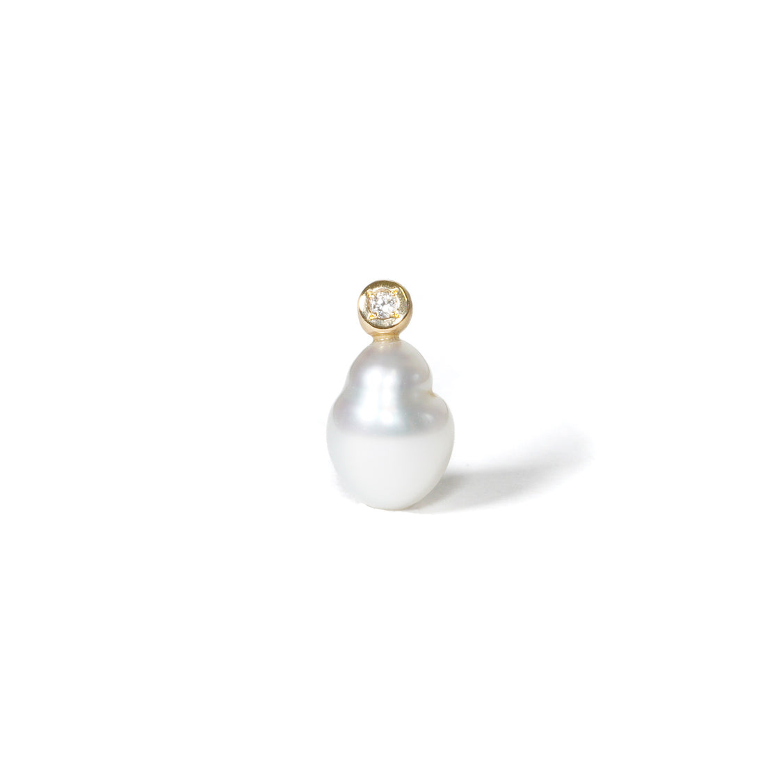 South Sea Keshi Pearl Pierced Earring / M