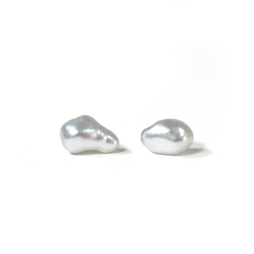 Simple South Sea Pearl Pierced Earring / S / pair