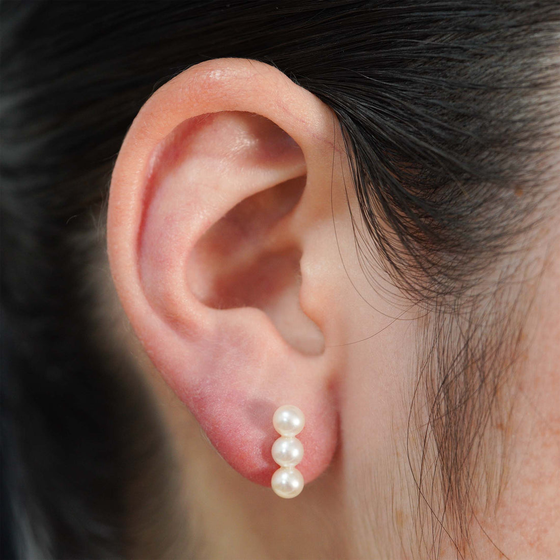 dot Pierced Earring /  S3-1